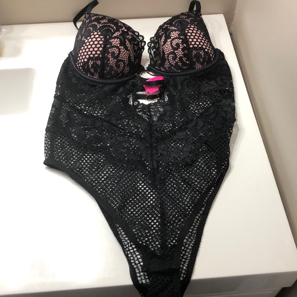 La senza bodysuit pink and black